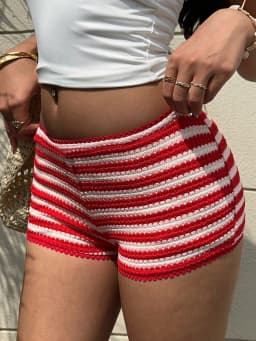 Xingqing y2k Micro Shorts Women Fashion Striped Elastic Waist Crochet Knit Low Rise Mini Shorts Summer Hot Pants Beach Wear