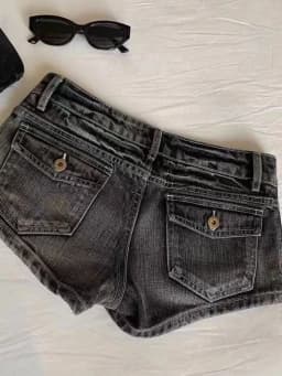 HOUZHOU Vintage Black Denim Shorts Women Sexy Gyaru Low Waist Shorts Female Y2k Punk Retro Summer Streetwear Short Jeans Slim Up
