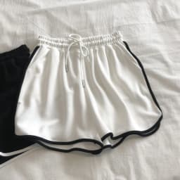 Women Striped Casual Shorts Korean Harajuku Loose All Match Sports Shorts Summer Fashion Simple Yoga Thin Mini Shorts Female