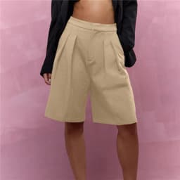 Retro Pleated Knee Length Suit Shorts Ladies High Rise Zipper Fly Side Pocket Loose Fit Daily Streetwear Bermudas