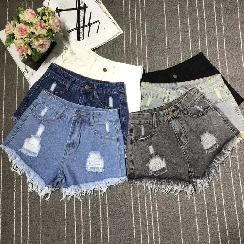 New High Waist Tassel Broken Denim Shorts Female 2026 Summer Korean Version Raw Edge Wide Leg Loose Plus Size Jean Shorts Women