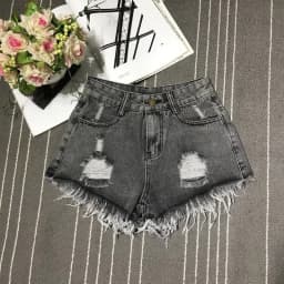 New High Waist Tassel Broken Denim Shorts Female 2026 Summer Korean Version Raw Edge Wide Leg Loose Plus Size Jean Shorts Women