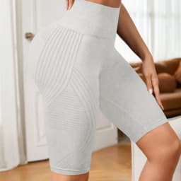 High Waisted Seamless Yoga Shorts Women Knited Slim Shorts Workout Running Linear Aesthetic Leggings Stretchy Hip Lift Shorts
