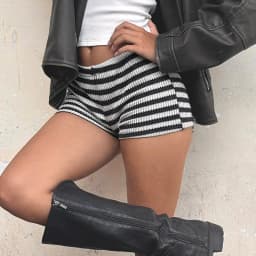 Gaono Women Y2K Aesthetic Crochet Knit Shorts Vintage Striped Low Waisted Boxer Shorts Summer Cute Mini Shorts Knitwear