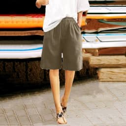 2024 Summer Women's Middle Pants Cotton and Hemp Shorts Five Quarter Pants Loose High Waist Button Shorts for Female
