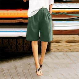 2024 Summer Women's Middle Pants Cotton and Hemp Shorts Five Quarter Pants Loose High Waist Button Shorts for Female