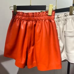 Women Clothing 2025 Fashion Feminino Genuine Leather White Casual Shorts Mujer Big Pockets Elastic Waist Sexy Mini Booty Pants