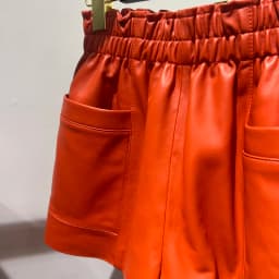 Women Clothing 2025 Fashion Feminino Genuine Leather White Casual Shorts Mujer Big Pockets Elastic Waist Sexy Mini Booty Pants
