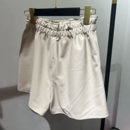 Women Clothing 2025 Fashion Feminino Genuine Leather White Casual Shorts Mujer Big Pockets Elastic Waist Sexy Mini Booty Pants
