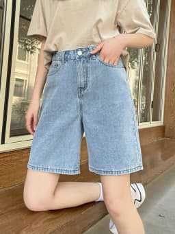 Streamgirl High Waisted Jeans Shorts Women 2025 Vintage Shorts Denim Loose Female Short Straight Jeans Shorts For Women Summer