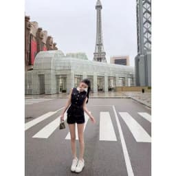 Japanese Spring And Summer Dark Blue High-Waist Button Pocket Line Denim Shorts For Women 2026 American New Fashion Slim Shorts