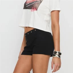 Hot Girl Grunge Y2K Shorts with Rivet Design Hip-Hop Cut Out Shorts Summer Fashion Streetwear Punk Unique Retro Short Pants Emo