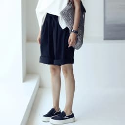 MICOCO K8198C Leisure and comfortable washed cotton tensioned waist five thin wide leg shorts for women