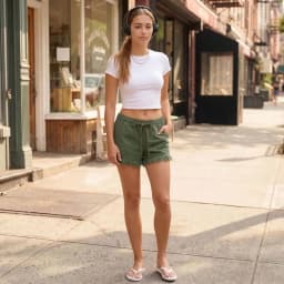 Women’s Denim Shorts Drawstring Elastic Waist Frayed Hem Short Pants Summer Casual Loose Jeans with Pockets