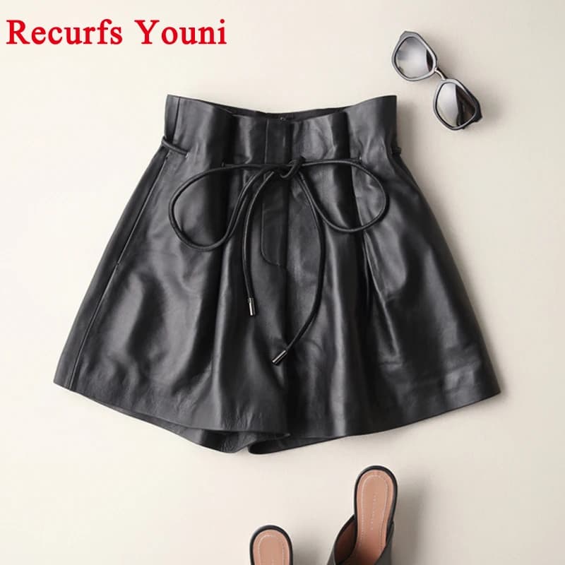 2025 Spring Ladies New Europe/America High Waist Genuine Leather Shorts Women Tether Belt Loose Wide Short Pants Street Scanties