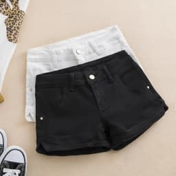 White Denim Shorts Women Low waisted 2026 New Korean version Slim Elastic Skinny Buttocks Wrapped Sexy Short Hot pants Female