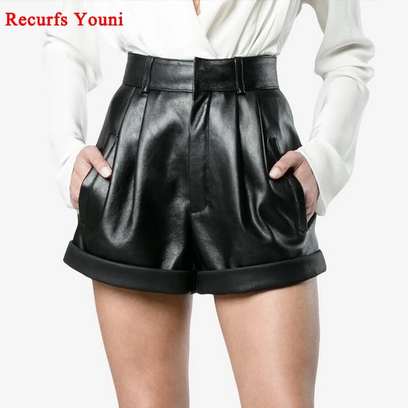 2026 Winter Women European/American Fashion Genuine Leather Shorts Real Lambskin High Waist Flanging Wide Leg Trousers Boots
