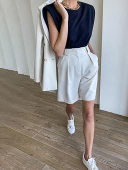 Women's Summer Shorts 2025 Long with High Waist Female Loose White Classic Knee-Length Office Wide Women's Shorts Black Candy