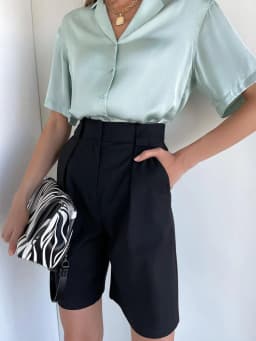 Women's Summer Shorts 2025 Long with High Waist Female Loose White Classic Knee-Length Office Wide Women's Shorts Black Candy