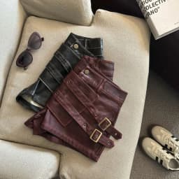 2026 New Retro Design Spice Girl Style Sexy A Word Super Shorts Pu Leather Shorts Skirts Women