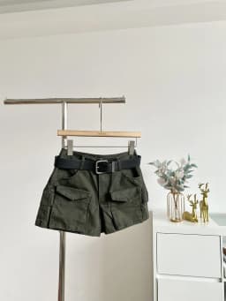 Design Sense Spice Girl Hot Pants 2026 Summer New High Waist Pockets Cargo Shorts Women