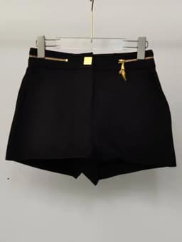 26 Summer New Advanced Metal Fittings Decorative Stitching Zipper Temperament Shorts Fashion Joker Black Suit Pants