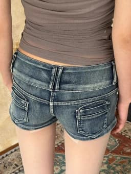American Retro Low Waist Breasted Denim Shorts Women 2026 Summer New Super Shorts Y2k Spice Girl Slim Jeans Hip Shorts