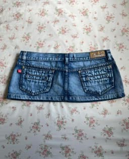 Women Y2K Vintage Blue Washed Denim Mini Skirt Low Rise Metal Button Detail Slim Fit Casual Streetwear Jean Skirt Summer Outfits