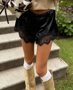 Sexy Lace Shorts Women's Clothing Fashion Solid Holiday High Street Beach Party Pants For Female Summer Casual Clothes New 2026