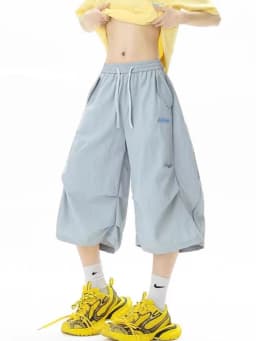 Harajuku Y2K Cargo Shorts Women Streetwear Loose High Waist Calf Length Pants Vintage American Summer Hip Hop Paratrooper Shorts