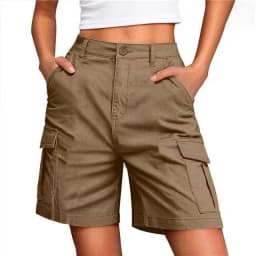 Women's Sporty Mid Waist Knee Length Shorts with 3D Pocket Contrast Panel Solid Color Casual Summer Bottoms for Outdoor Wear