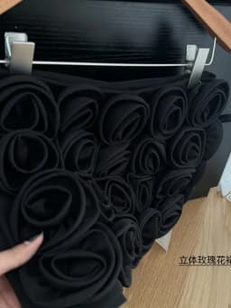 SMTHMA New Autumn Small Fragrance Style 3D Three-Dimensional Rose Flower Short Women's Elegant Temperament Runway Shorts