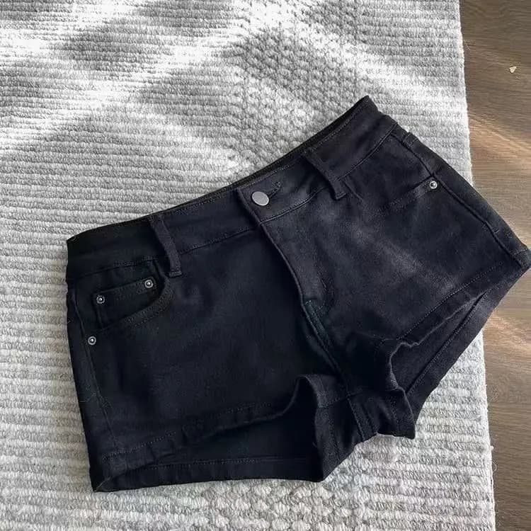 Korean Style Streetwear Women Casual Fashion Low Waist Jeans Shorts Gothic Black Denim Shorts Pants for Ladies Outfits Chic