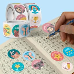 100-500Pcs Cute Cartoon Animals Reward Stickers for Kids School Teacher Supplies Kids Classic Toy Gift Sealing Decor Stationery