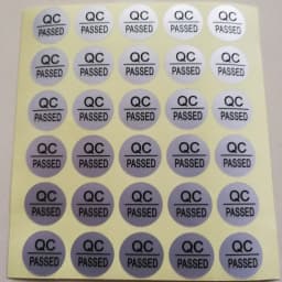 Wholesale and Retail 10mm 20mm Diameter Round Waterproof Matte Silver QC PASSED Sticker For Computer Mobile Products Packaging