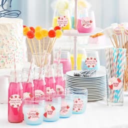 500pcs Strawberry Thank You Stickers，DIYAdhesive Labels Envelope Gift Sealing Stickers Birthday Party Cupcake Decoration Sticker