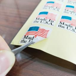 100pcs 25x25mm Made In the U.S.A Self-adhesive Paper Label Sticker With Gloss Lamination Products Origin Instruction Tag