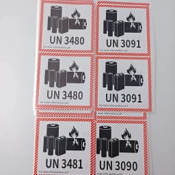 100x100mm Lithium Battery Label UN3481 UN3480 UN3091 UN3090 Transport Warning Label for Products Containing Batteries