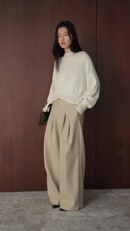 LANMREM 2025 Winter New Korean Fashion Woolen Pleated Wool Trousers Loose Slimming Warm Long Pants For Women