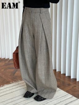 [EAM] High Waist Brown Striped Pleated Long Thick Wool Wide Leg Pants New Trousers Women Fashion Tide Autumn Winer 2026 1DH7548