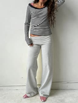 Womens Y2k Wide Leg Sweatpants for Women Fold Over Low Rise Flare Yoga Lounge Pants Back to School Clothes for Teen Girls ﻿