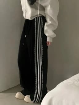 Korean Style Casual Pants Women's Lace Trim Splice Elastic Waist Long Trousers Versatile Slimming Design Winter New Style