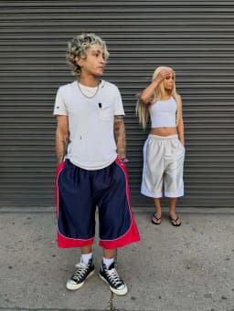 Men Women Streetwear Basketball Shorts American Retro Color Block Patchwork Trendy Elastic Shiny Cropped Sports Casual Bottoms