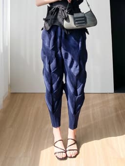 Miyake Pleated Pants Women Elastic Wiast 2023 New Summer Versatile Casual Pencil Trousers Solid Color Female Fashion Pants