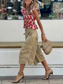 Krisstarsgirls Summer Woman Wide Leg Capris Pants with Pockets 2025 New Trendy Cotton Clothes Loose Cropped Cargo Pants Female