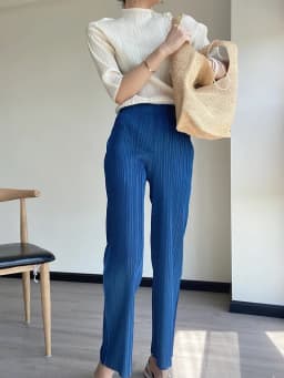 YUDX Spring Summer Autumn Women Casual Elegant Ladies Miyake Designer Casual Loose Straight Pleated Pants High Waist Trousers