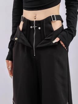 American retro high street design sense of foreign style pants women's autumn and winter new street fashion Joker hole overalls