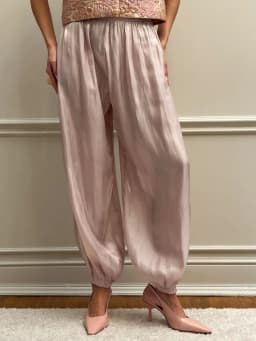 Mueyaruho 2026 Summer Autumn Women Shimmer Lantern Bloomers Pants Loose Crepe Baggy Harem Balloon Trousers Pants For Women