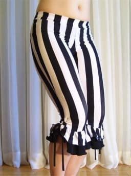 Women Striped Capri Pants with Ruffle Hem and Drawstring Detail High Waist Gothic Punk Style Cropped Trousers Halloween Costumes