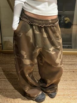 Hip Hop Y2k Women Pants Army Green Camouflage Loose Sweatpants Stylish Street Straight Leg Sweatpants Harajuku Retro Streetwear